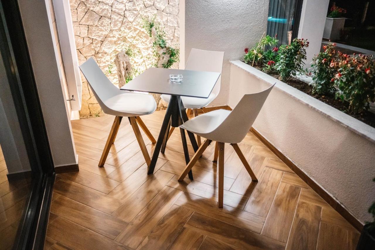 Giardino Lux Apartments Ulcinj Exterior foto
